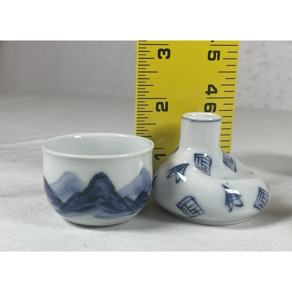 Sake Set 3 Ochoko Cup 2 Tokkuri Bottle Blue White Porcelain Japanese +Chopsticks - Picture 3 of 10